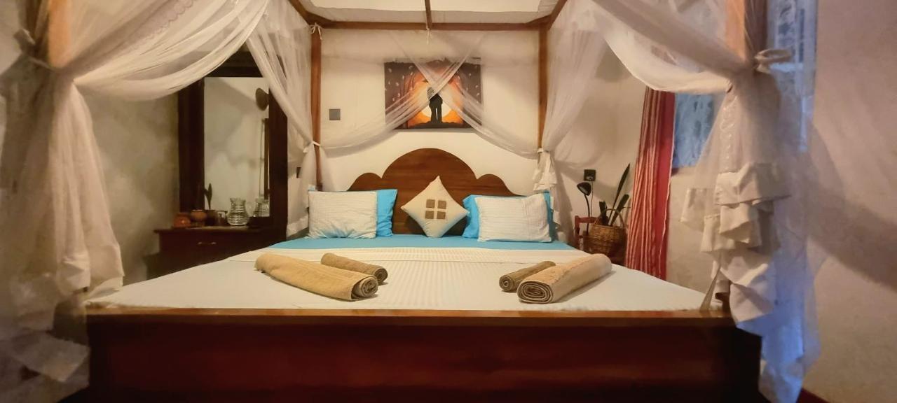 Sand Dollar House, Hiriketiya Диквела Екстериор снимка