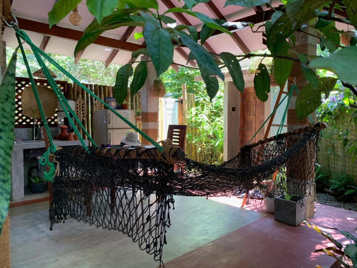 Sand Dollar House, Hiriketiya Диквела Екстериор снимка