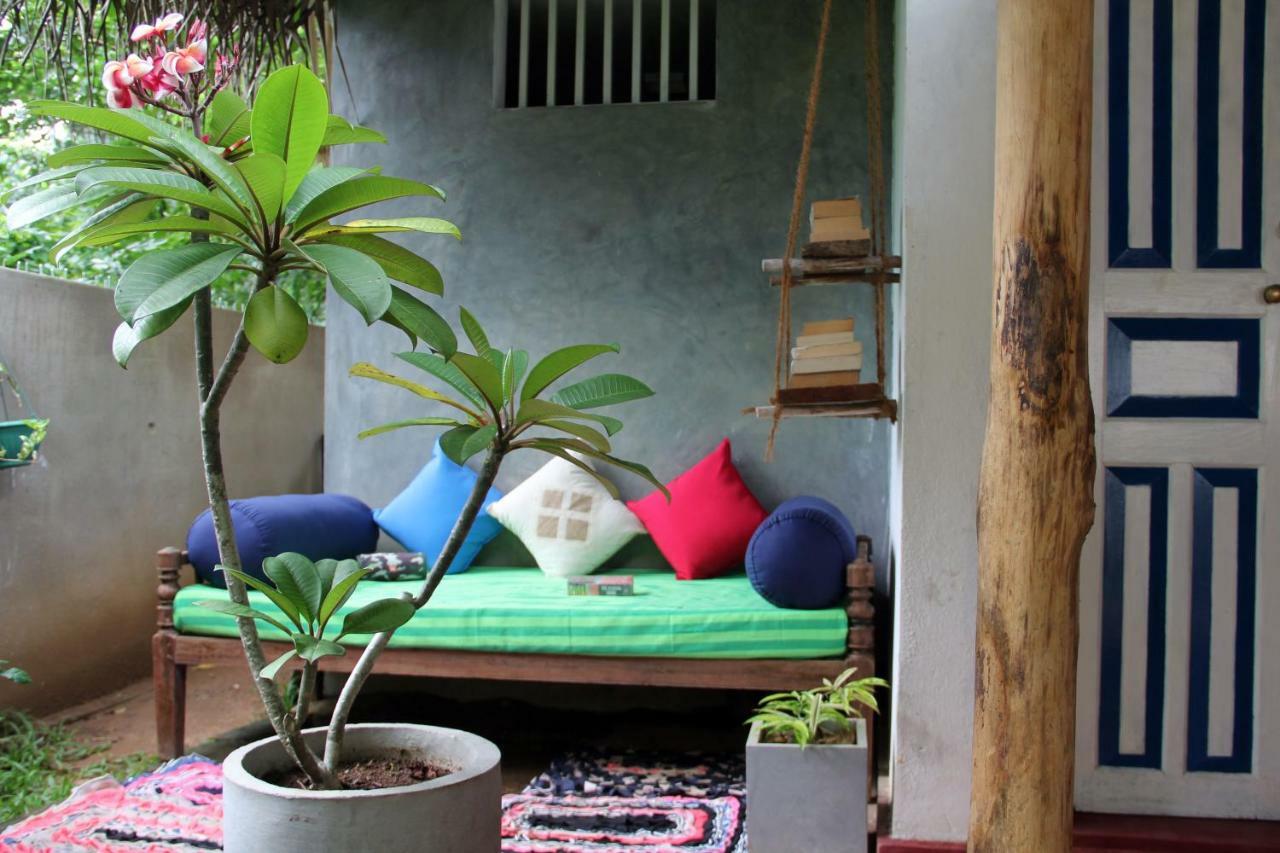 Sand Dollar House, Hiriketiya Диквела Екстериор снимка